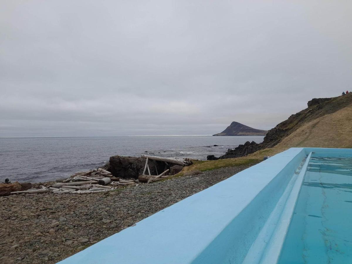 Bergistangi Guest House Northurfjorthur Экстерьер фото